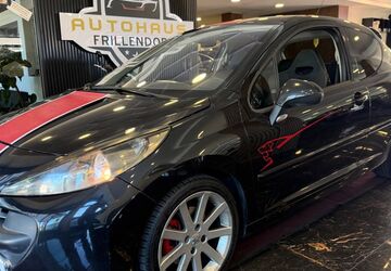 Peugeot 207 196.911 km 2.950 &euro; Essen 45139