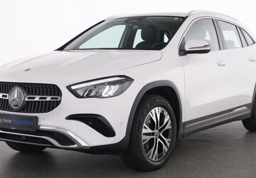 Mercedes-Benz GLA 250 8.507 km 40.985 &euro; Essen 45309