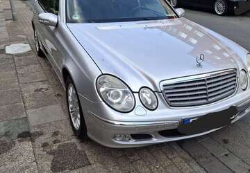 Mercedes-Benz 240 210.000 km 5.100 &euro; Oberhausen 46045