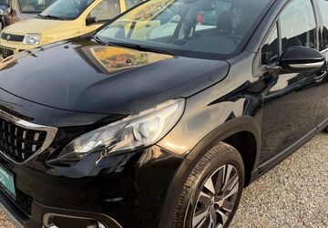 Peugeot 2008 90.000 km 7.999 &euro; Essen 45355