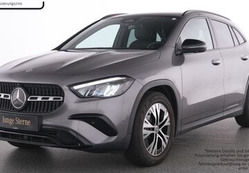 Mercedes-Benz GLA 180 20.437 km 33.999 &euro; Essen 45309