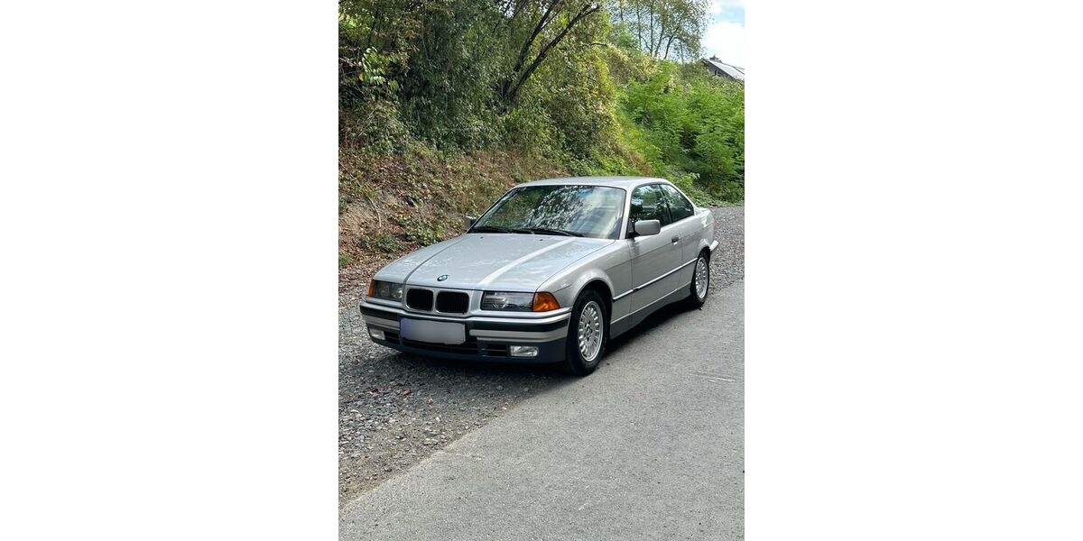 BMW 325 131.450 km 12.490 &euro; Essen 45147