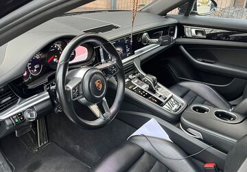 Porsche Panamera 173.000 km 48.500 &euro; Oberhausen 46049