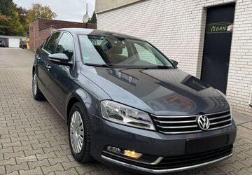 VW Passat 199.000 km 6.399 &euro; Essen 45143