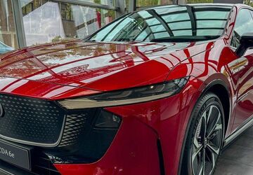 Mazda 6e 5.687 km 37.995 &euro; Duisburg 47166