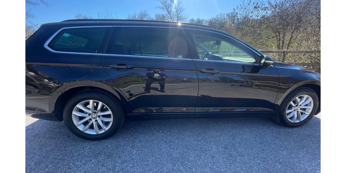 VW Passat Variant 120.000 km 14.000 &euro; Essen 45147