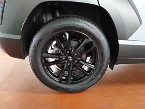 Hyundai Kona Prime 2WD AHK Bose SHZ LHZ Navi Kam 12.578 km 25.480 &euro; HAAN 42781