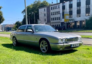 Jaguar XJ8 57.000 km 26.900 &euro; Ratingen 40885