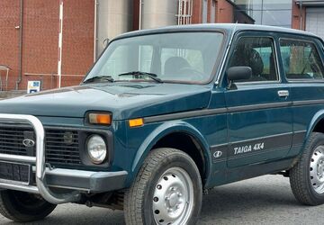 Lada Niva 38.000 km 5.890 &euro; Wuppertal 42279