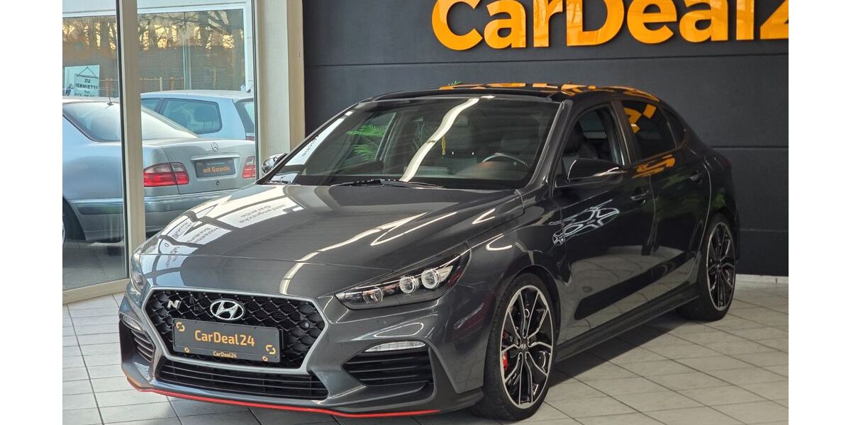 Hyundai i30 99.000 km 21.999 &euro; Voerde 46562