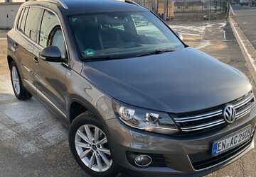 VW Tiguan 118.000 km 9.600 &euro; Hattingen 45527