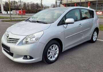 Toyota Verso 225.000 km 6.900 &euro; Essen 45356