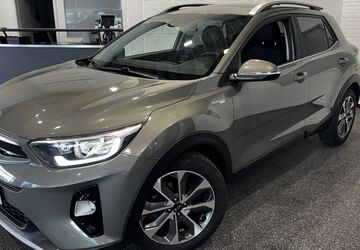 Kia Stonic 28.200 km 17.490 &euro; Marl/Recklinghausen 45770