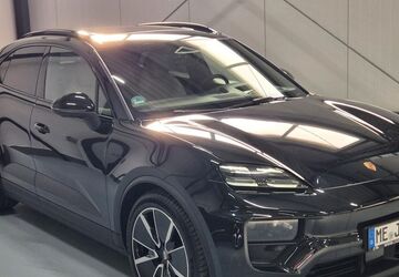 Porsche Macan 15.000 km 99.389 &euro; Haan 42781