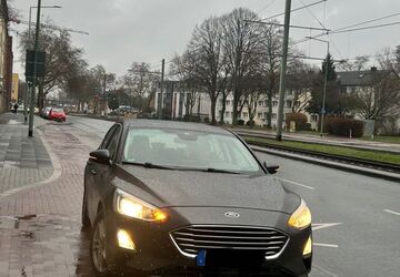 Ford Focus 110.722 km 10.500 &euro; Duisburg 47055