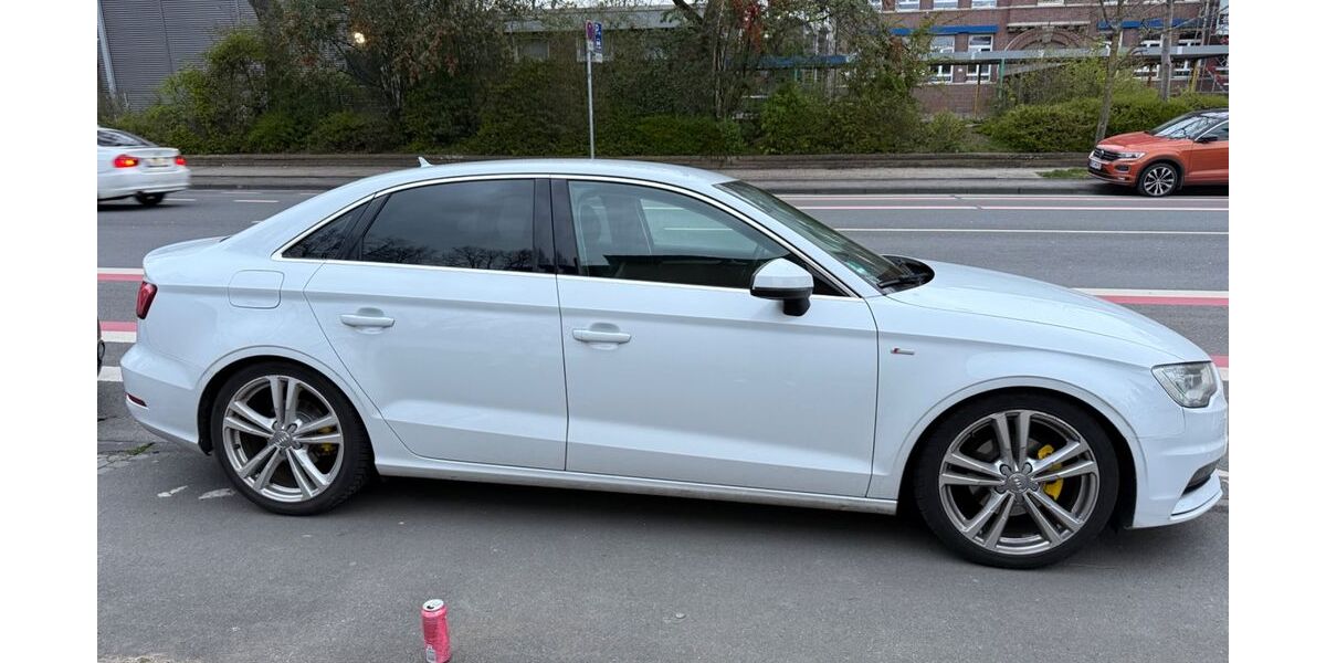 Audi A3 176.000 km 9.999 &euro; Duisburg 47167