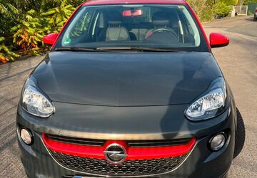 Opel Adam 106.506 km 9.870 &euro; Essen 45277