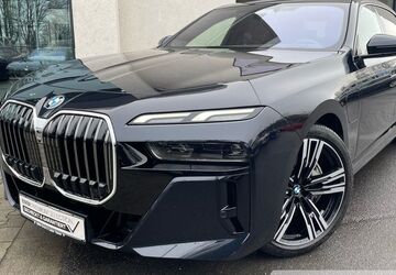 BMW 750 24.387 km 97.000 &euro; Essen 45134