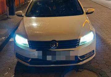 VW Passat 341.000 km 5.200 &euro; Bochum 44892