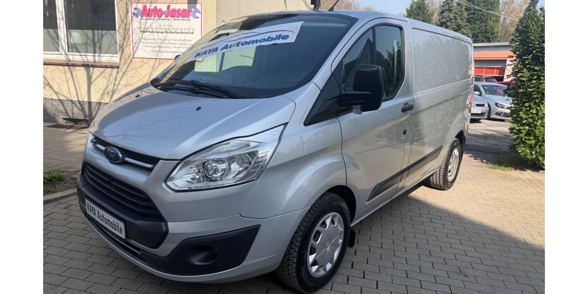 Ford Transit Custom 260.000 km 7.950 &euro; Essen 45359