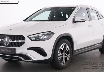 Mercedes-Benz GLA 200 11.998 km 39.735 &euro; Essen 45309