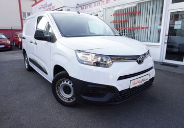 Toyota Proace (Verso) 65.180 km 13.990 &euro; Wuppertal 42109