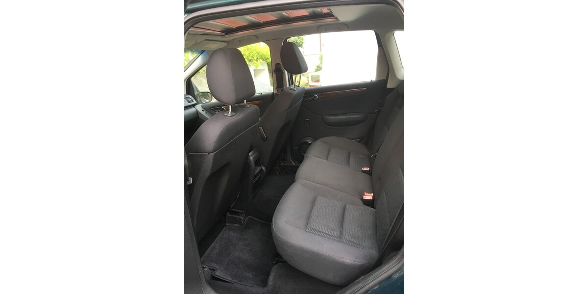 Mercedes-Benz A 170 197.104 km 1.200 &euro; Bochum 44787