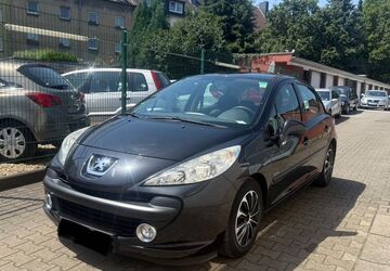 Peugeot 207 122.000 km 3.000 &euro; Essen 45143