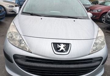 Peugeot 207 168.000 km 2.400 &euro; Essen 45359