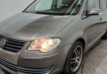 VW Touran 198.000 km 1.999 &euro; Oberhausen 46149