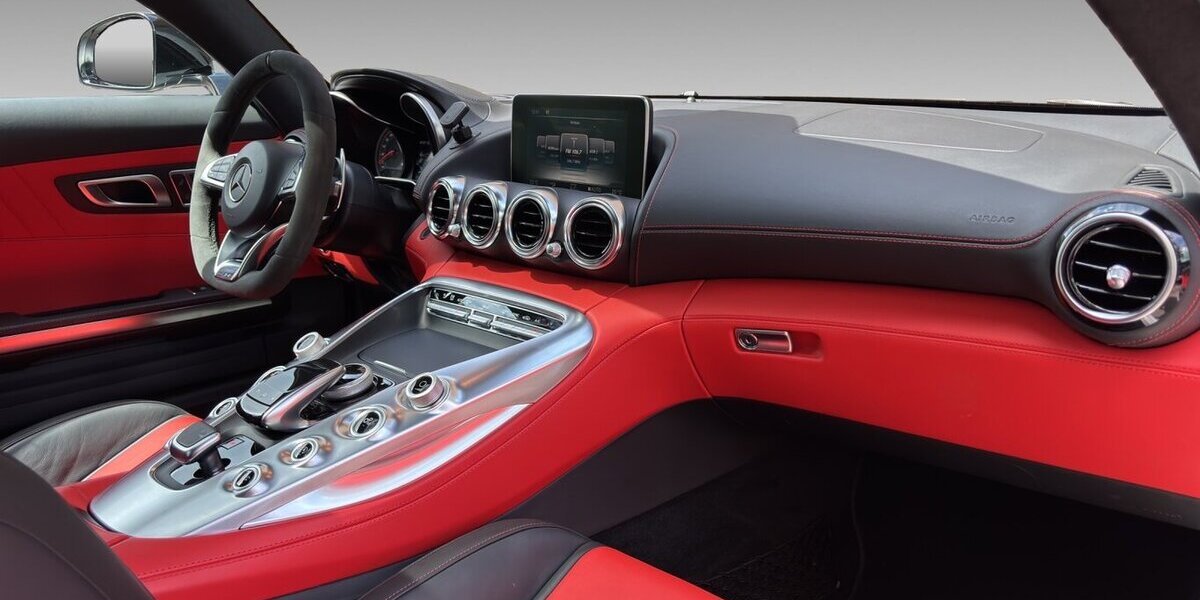 Mercedes-Benz AMG GT S Carbon Perf-Sitz Keramik Pano Burm 23.714 km 87.700 &euro; Wuppertal 42327