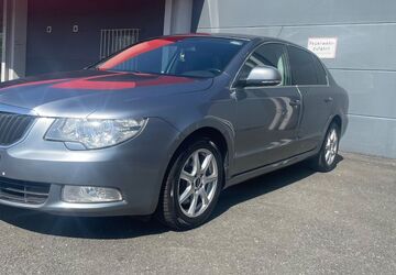 Skoda Superb 250.900 km 5.900 &euro; Mülheim an der Ruhr 45476