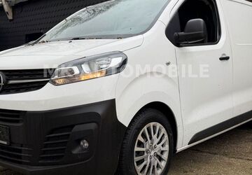 Opel Vivaro 155.000 km 11.000 &euro; Duisburg 47138