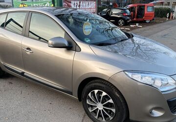 Renault Megane 37.500 km 6.450 &euro; essen 45239