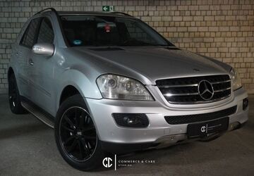 Mercedes-Benz ML 320 303.000 km 4.999 &euro; Wuppertal 42285