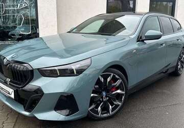 BMW 550 27.226 km 72.470 &euro; Essen 45134
