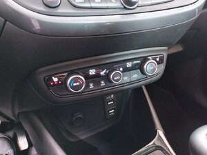 Opel Crossland X Innovation PDC SHZ LHZ Navi Tempo 21.122 km 13.470 &euro; HAAN 42781