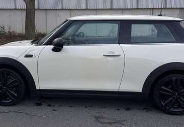 Mini One 158.000 km 6.000 &euro; Duisburg 47057