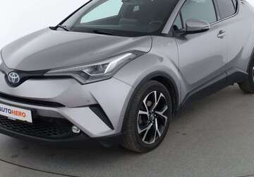 Toyota C-HR 82.538 km 17.900 &euro; Essen 45141