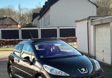 Peugeot 207 158.000 km 3.299 &euro; Duisburg 47178