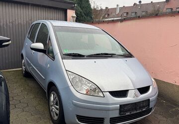 Mitsubishi Colt 128.000 km 2.500 &euro; Essen 45143