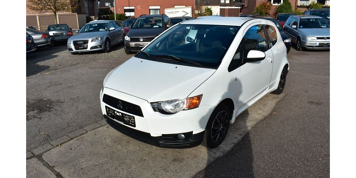 Mitsubishi Colt 51.200 km 6.980 &euro; Oberhausen 46145