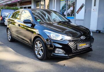 Hyundai i20 79.000 km 10.990 &euro; Essen 45138