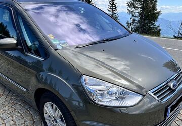 Ford Galaxy 96.000 km 11.900 &euro; Essen 45355