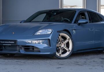 Porsche Taycan 9.999 km 110.900 &euro; Dinslaken 46535