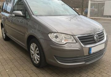 VW Touran 241.700 km 2.300 &euro; Essen 45149