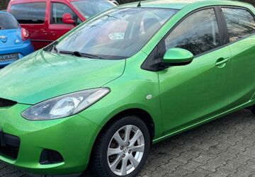 Mazda 2 90.922 km 4.490 &euro; Recklinghausen 45665