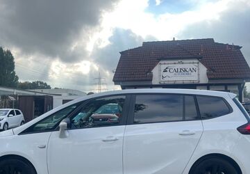 Opel Zafira 144.852 km 8.290 &euro; Dinslaken 46539