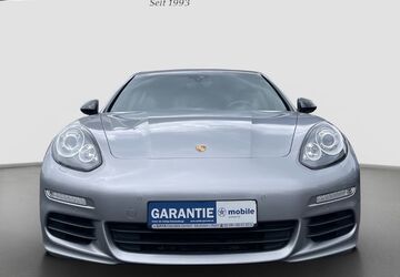 Porsche Panamera 168.000 km 28.999 &euro; Mülheim a.d. Ruhr 45476