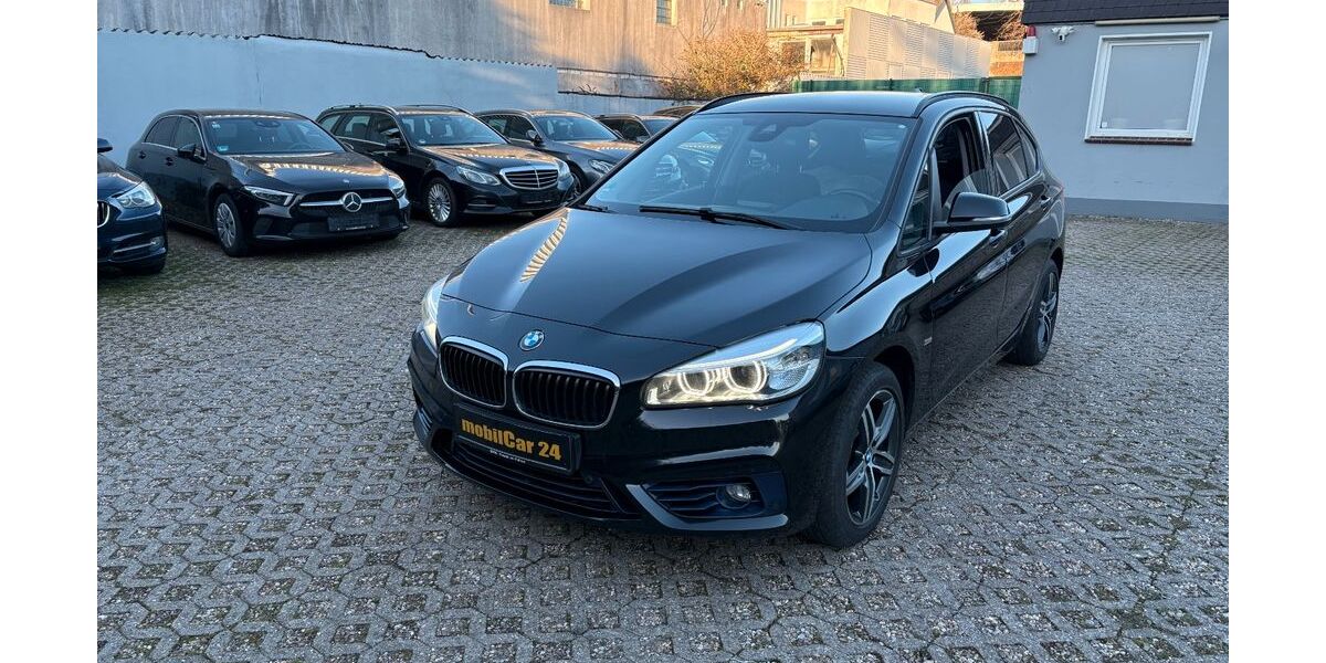 BMW 218 180.000 km 9.300 &euro; Haan 42781